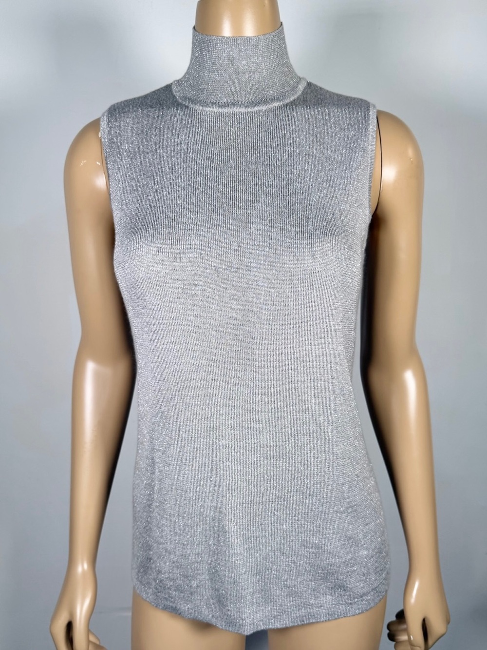 Chico’s Women’s Size 1 (Medium) Sleeveless Metallic Turtleneck Sweater Shell